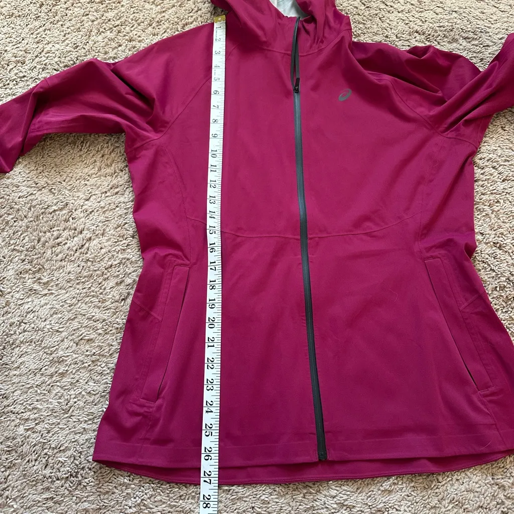 Asics Accelerate Women's Hooded Waterproof Jacket Size L - Image 6