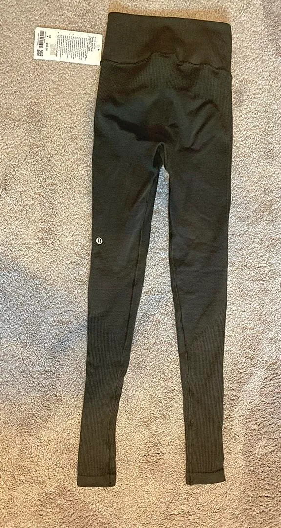 Lululemon Keep The Heat Thermal Tight Legging - Image 6