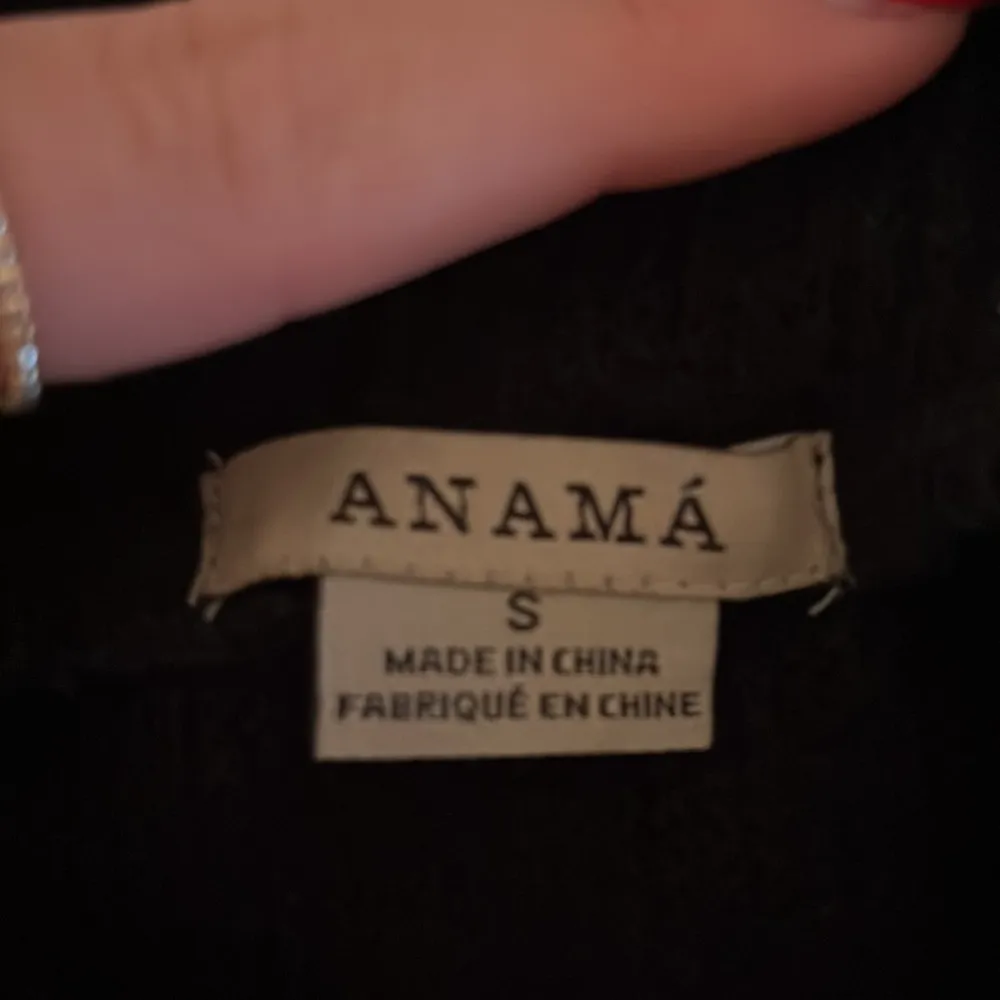 Black sweater - Image 4