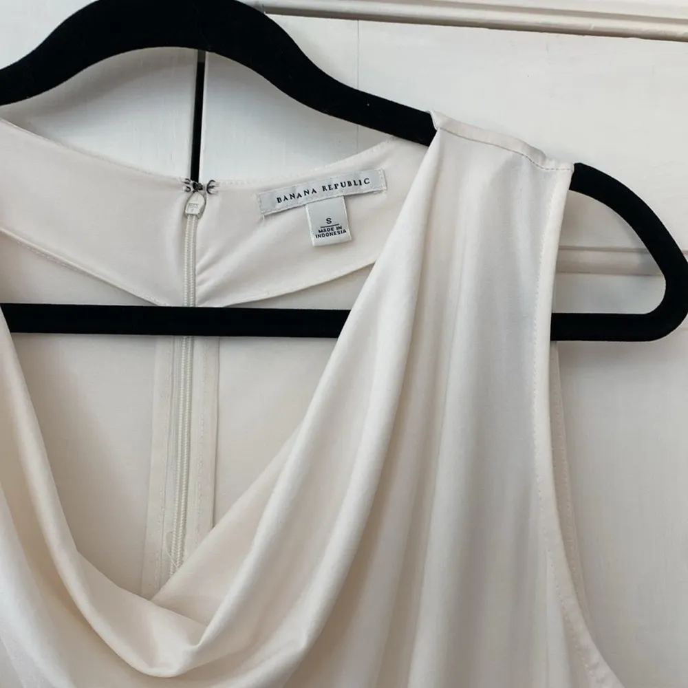 Banana Republic Sleeveless Cowl Blouse White Size Small Shirt‎ Top Work Dressy - Image 7