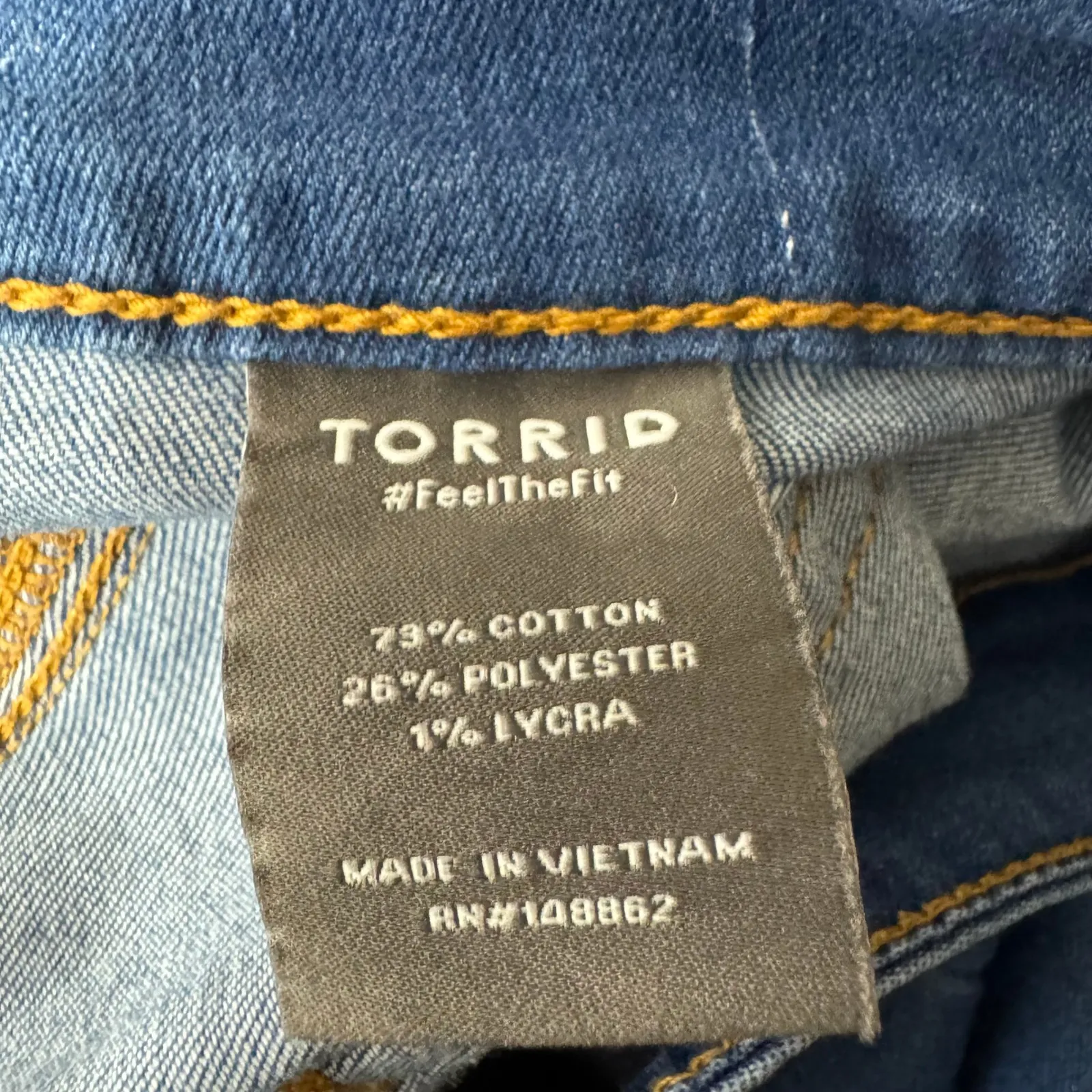 Torrid Crop Wide Leg Lightweight Vintage Stretch High-Rise Jean Size 20 - Image 4