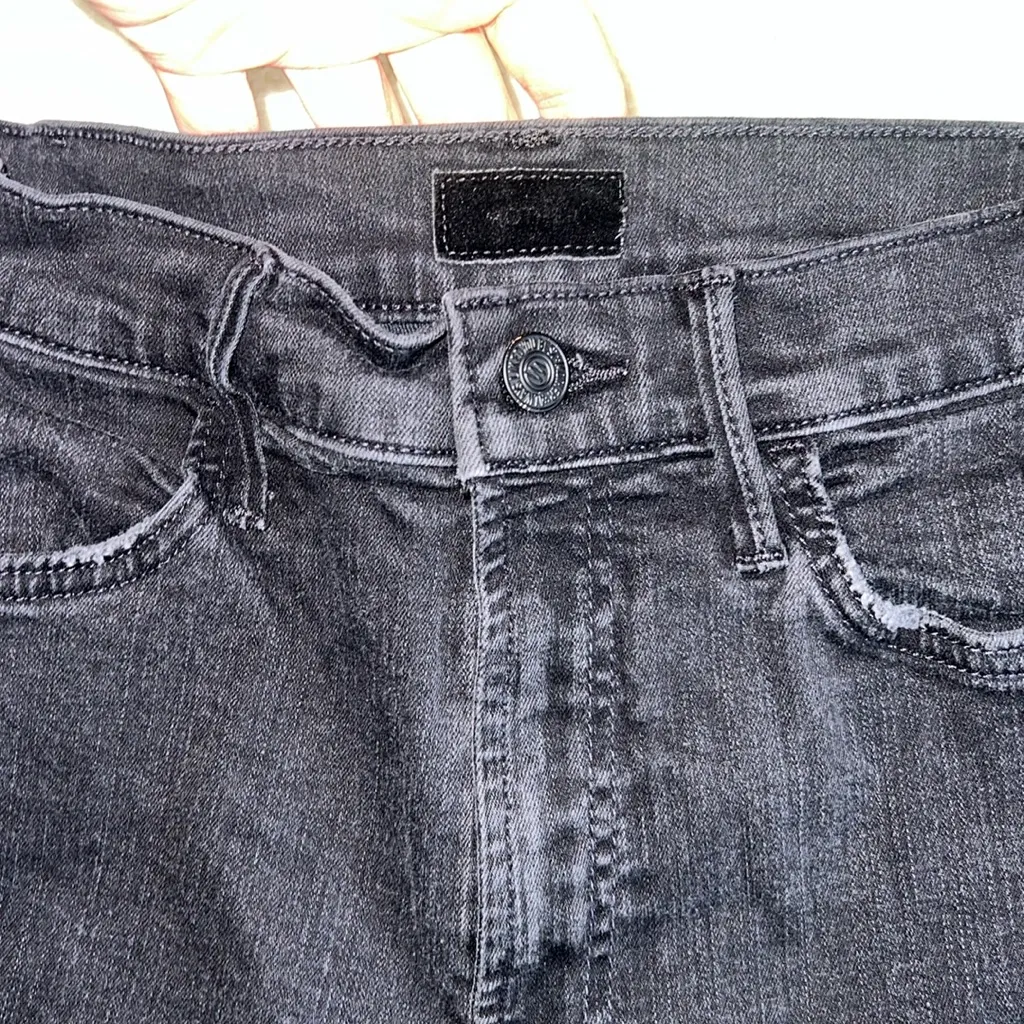 Mother The Hustler‎ Ankle Fray Jeans Not Guilty Black Wash Size 26 - Image 10