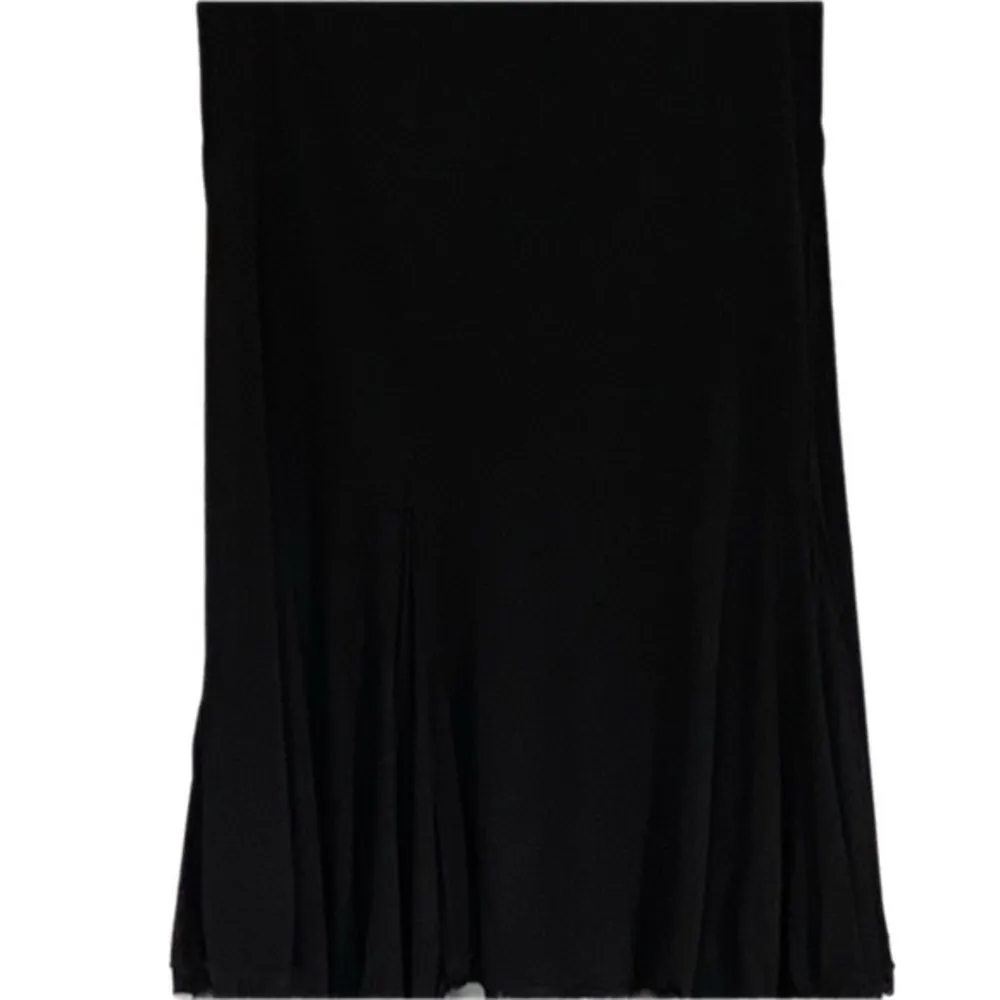 MAX STUDIO black skirt with lots of pleats and ruffle bottom. Size Small. EUC - Image 3