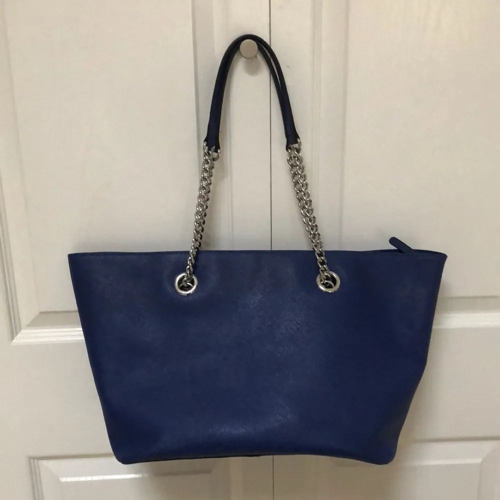 Calvin Klein  Tote Bag - Image 2