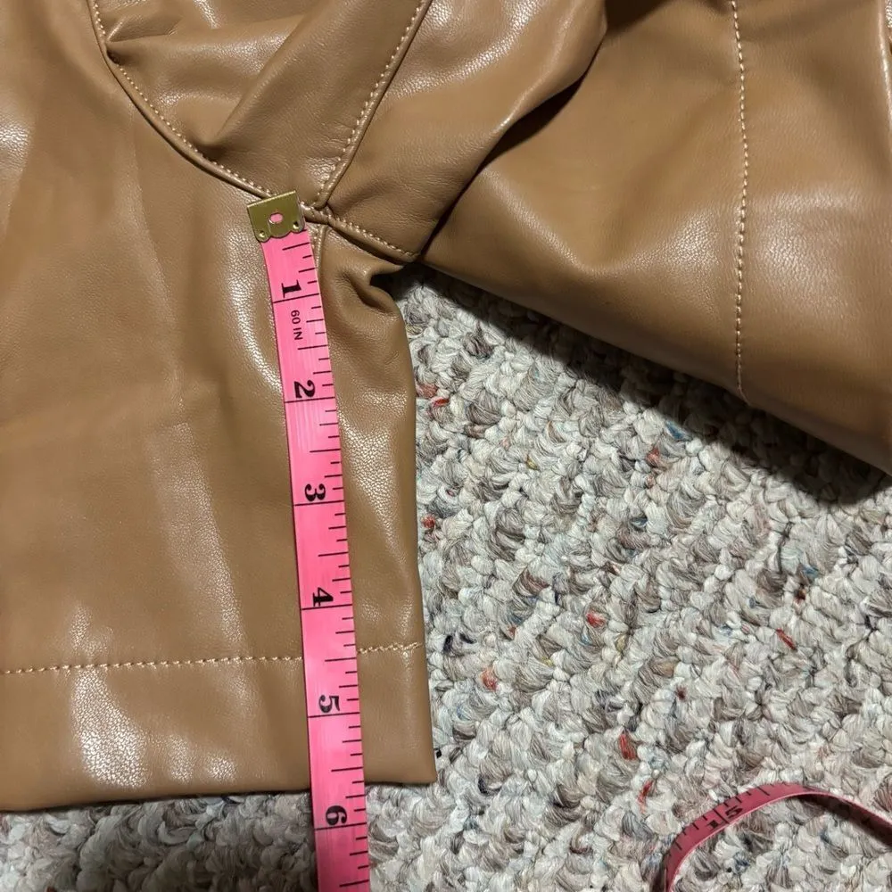 Abercrombie & Fitch 90's Tailored Vegan Leather 6" Shorts - Caramel- Size XS - Image 8