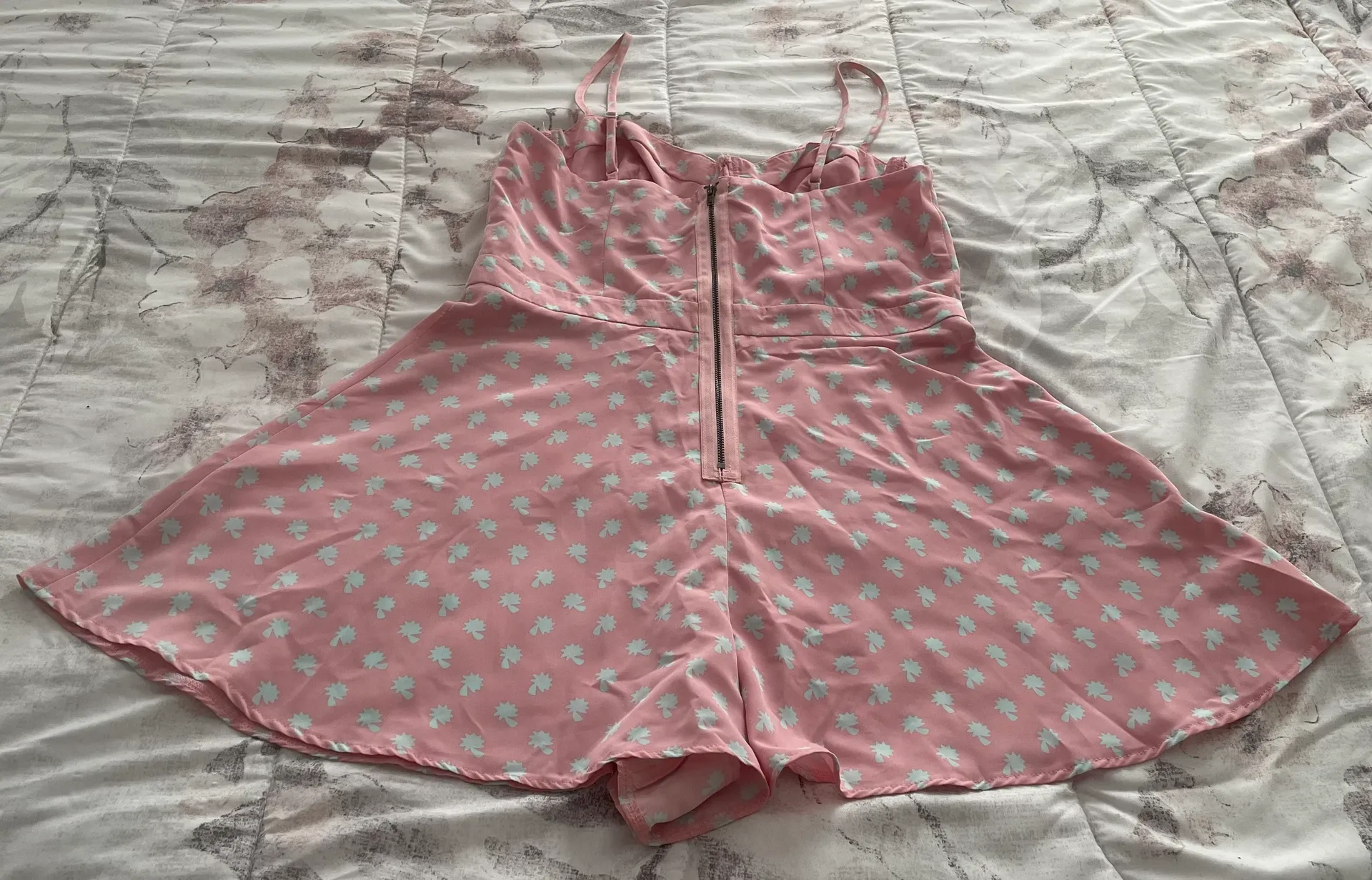 NWT  Barbiecore Pink with White Polka Dots Romper, size 10 - Image 14