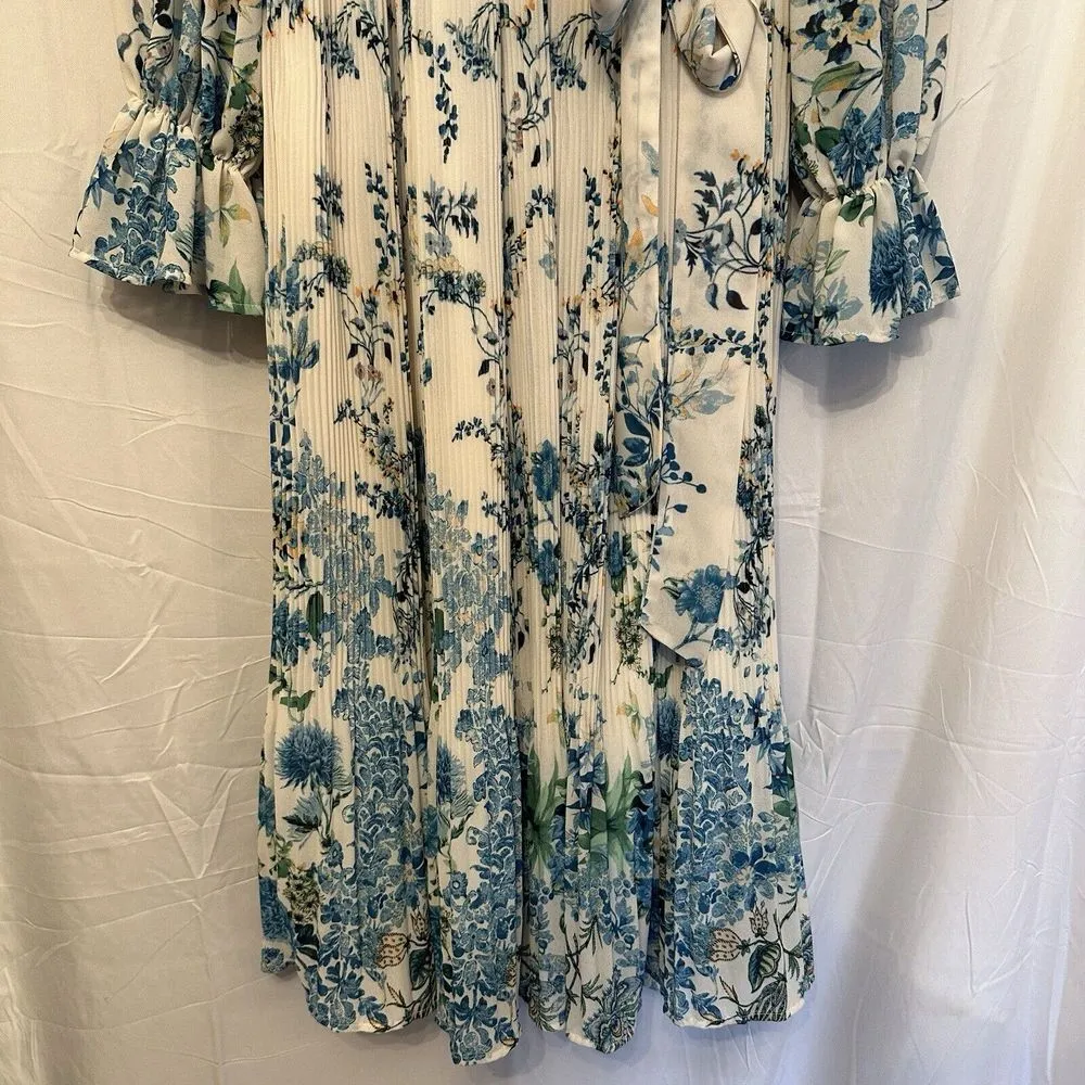 A. Calin by Flying Tomato Small Ivory Blue Floral Long Sleeve Pleated Midi Dress - Image 3