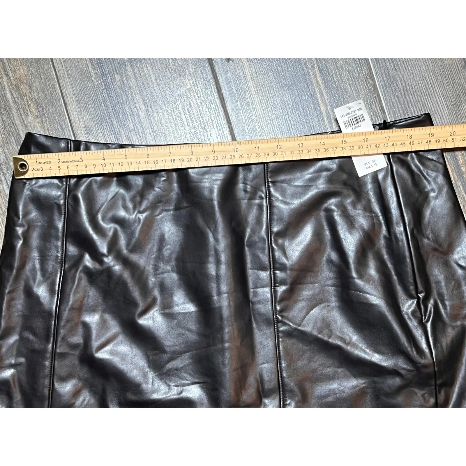 NWT Abercrombie & Fitch Faux Leather Mini Skirt Black XL Lined Shorts Grunge NYE - Image 5