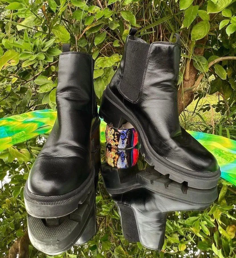 Black Chunky Platforms Size 11 - Image 3