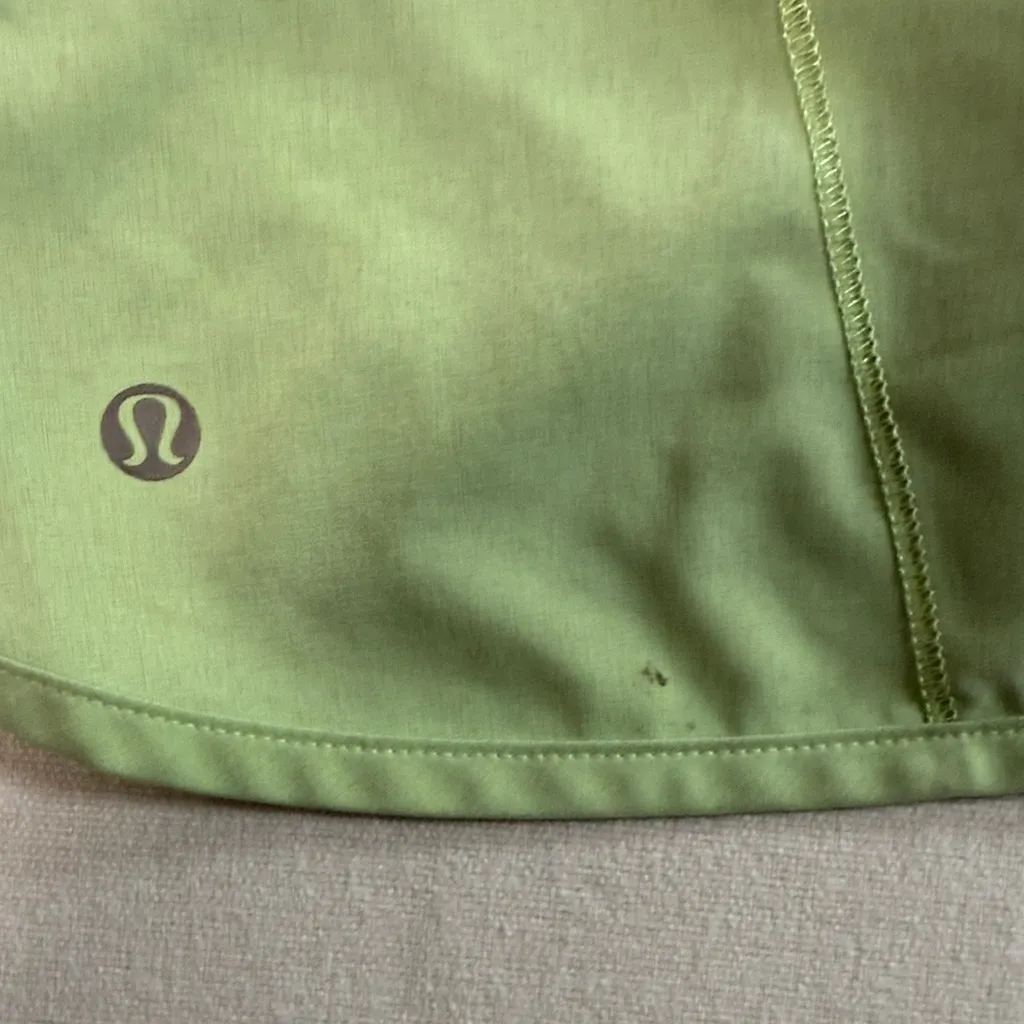 Lululemon Athletica Olive and Charcoal Athletic Shorts - Image 7