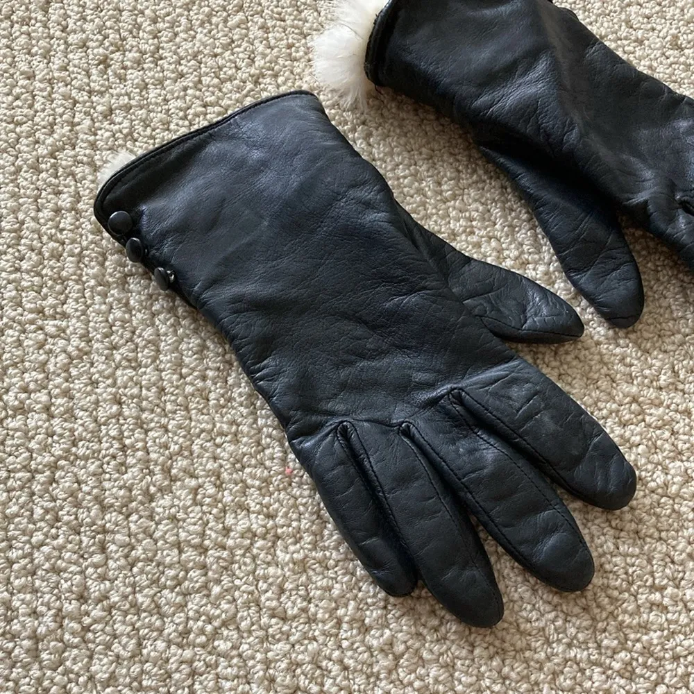 Vintage Lord & Taylor Genuine Leather Gloves Size 7.5 Fur Lining Soft Women EUC Black - Image 3