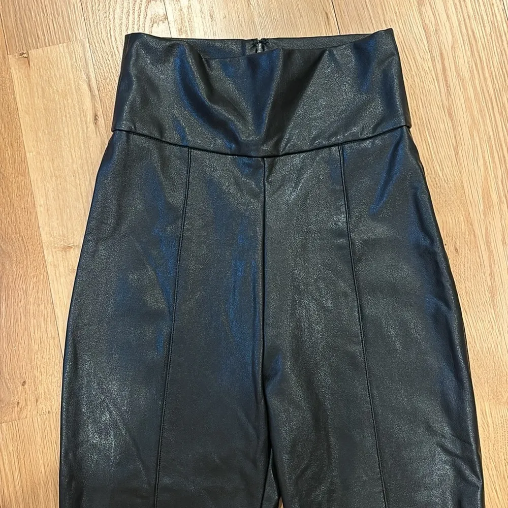 Amanda Uprichard  Faux Leather Pants Black High Waist Size XS - Image 5