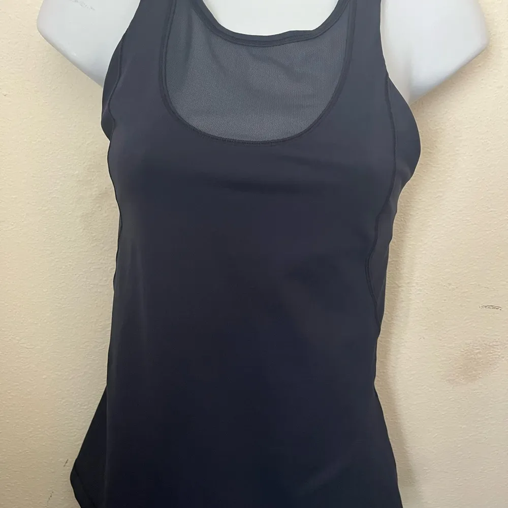 Lululemon Tank Top Womens Navy Blue Size 6 W 13’ L 25’ approx gym athletic - Image 3