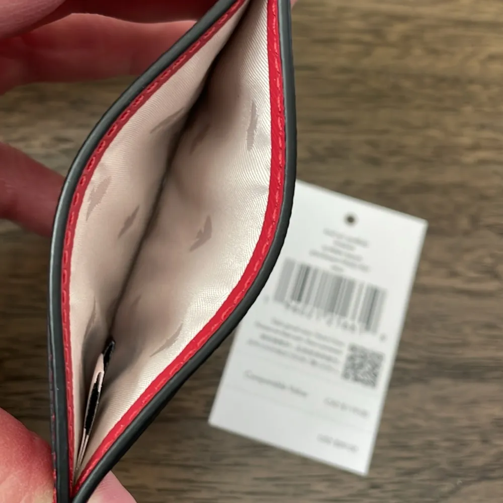 Kate Spade Hearts Card Holder New in gift box - Image 6