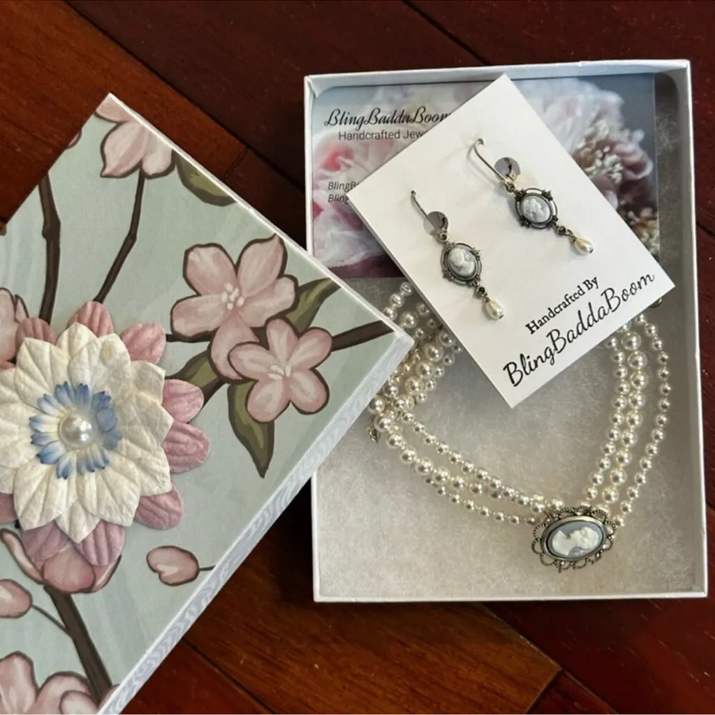 NEW BlingBaddaBoom Blue Cameo Earrings Pearl Choker Set Classic Bridal Regal White - Image 3