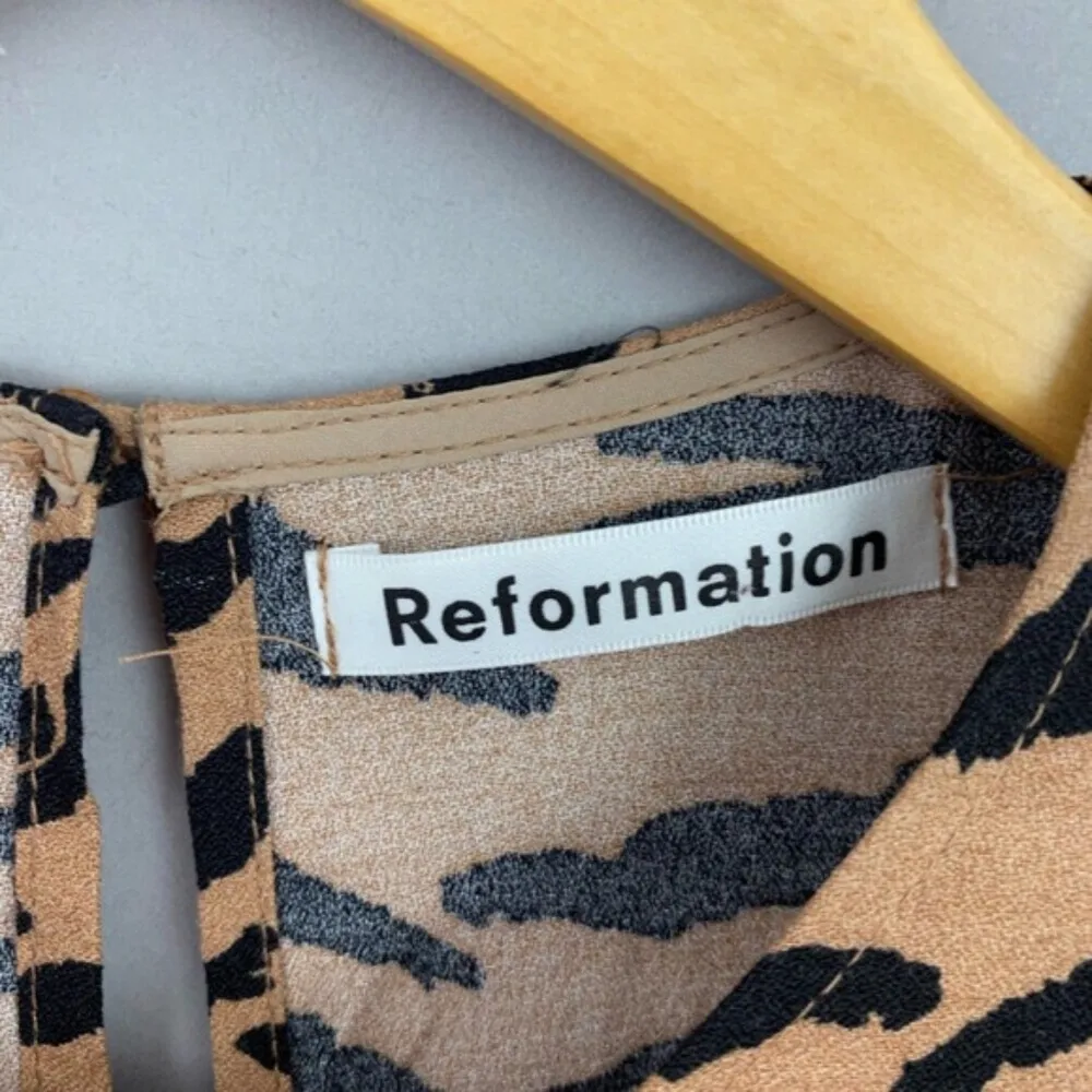 Reformation Maurita Dress in Raja Tiger Print Size 2 - Image 10