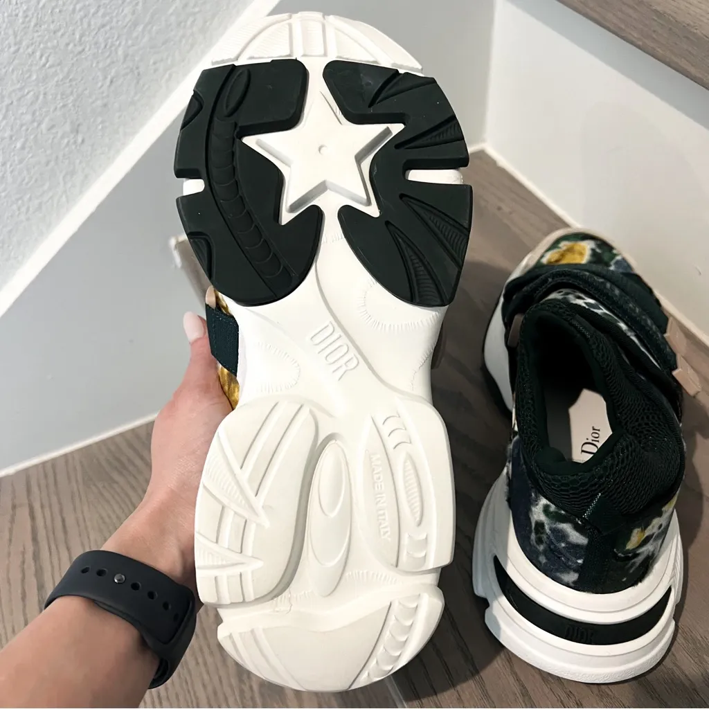 NWOB Christian Dior D-wander Cypress Green Camouflage & Tie Dye Sneakers - Image 4