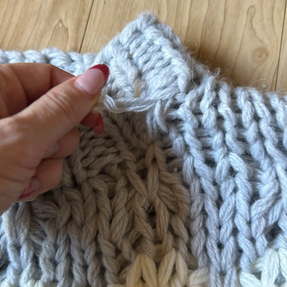 BTB Los Angeles The Sasha Sweater - Image 2