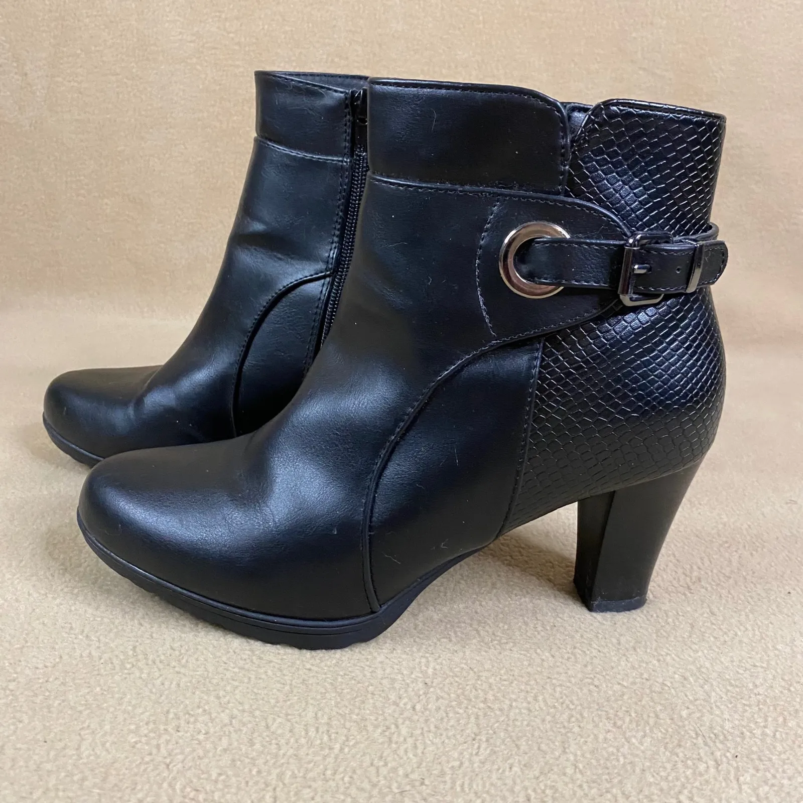 Black Faux Leather Ankle Boots Snake Print Buckle Chunky Heel Zip Women's Sz 9 - Image 4