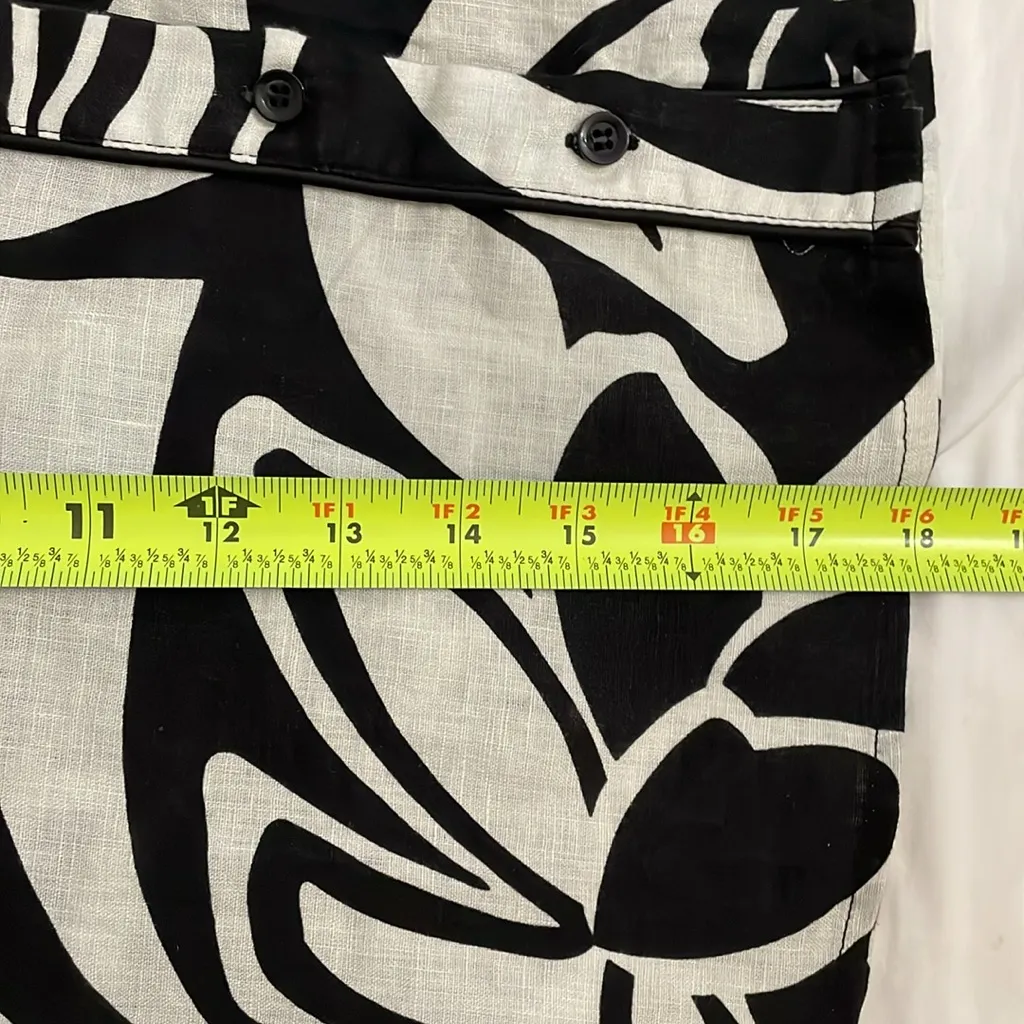 Magaschoni Black & White Floral Linen Cropped Jacket Top Womens Size Small Boxy - Image 9