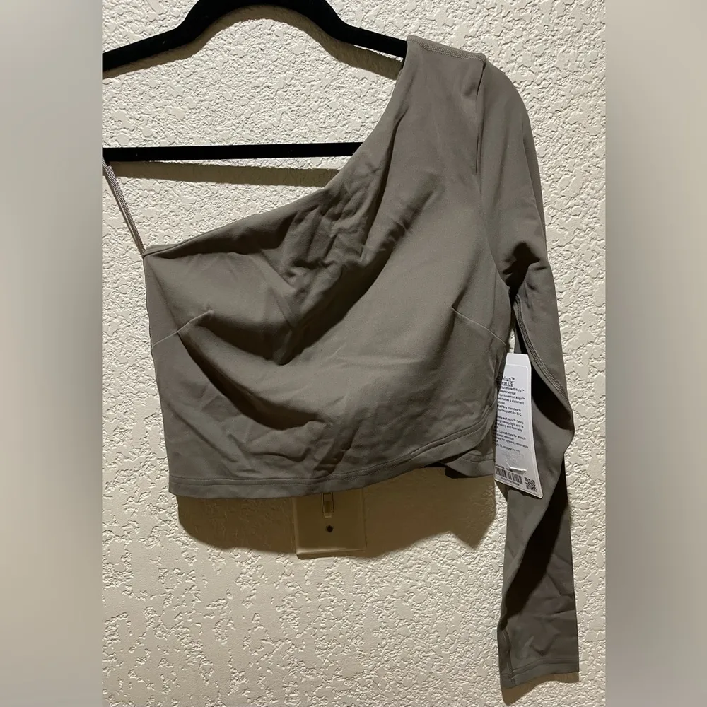 NWT Lululemon Align Asymmetric Long Sleeves Top Shirt Nomad Size 6 - Image 4