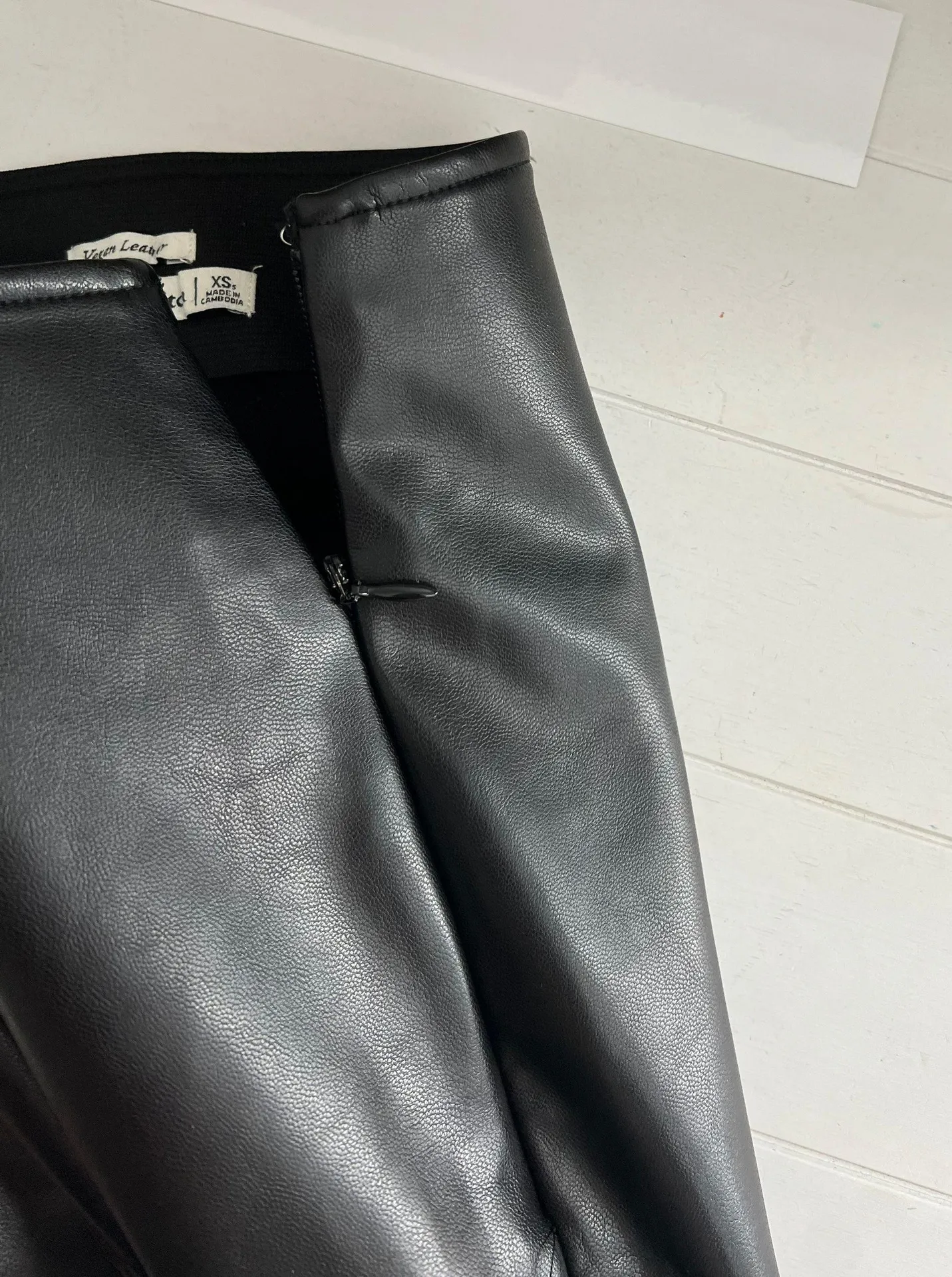 Abercrombie Vegan Leather Pants - Image 4