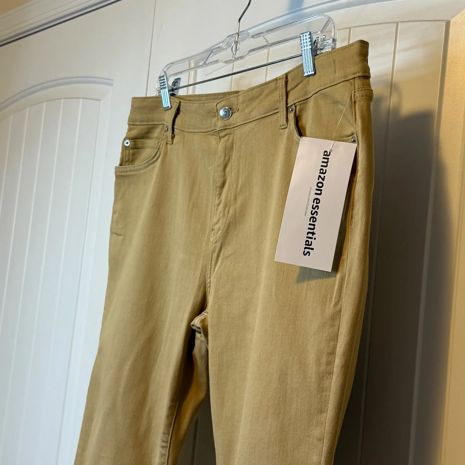 Amazon Essentials Womens Skinny Jeans Size 16 Short Khaki Colored Pants # Tan - Image 3