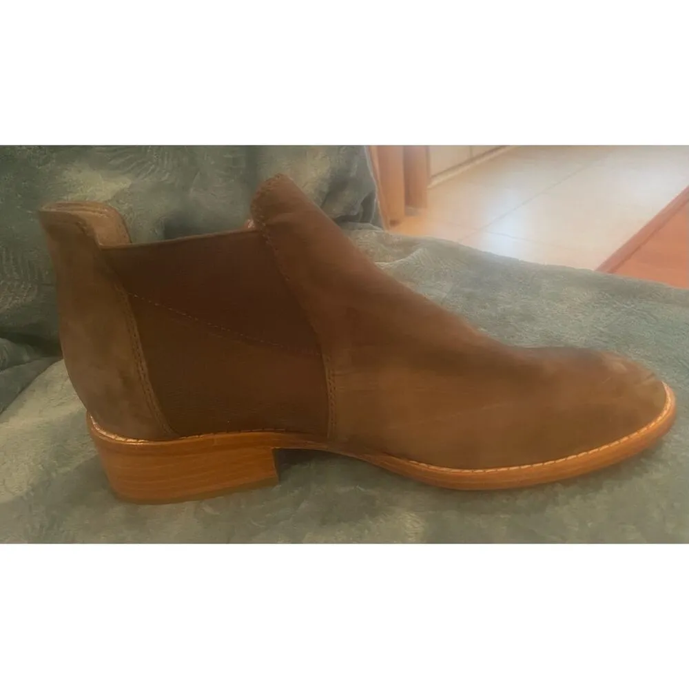 Eileen Fisher Vero Cuoio Brown All Leather Booties, S53 - Image 6