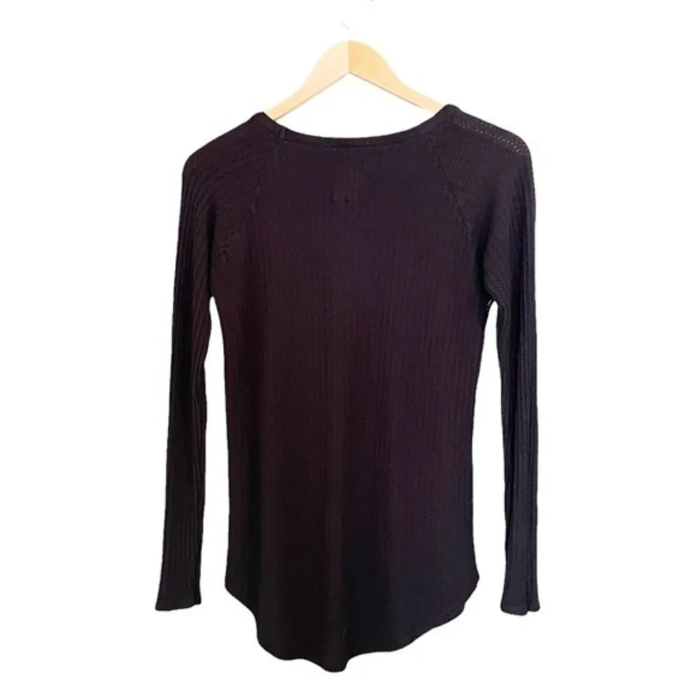 Chaser Thermal Tee Black Waffle Knit Long Sleeve Layering Top Women’s Size Small - Image 2