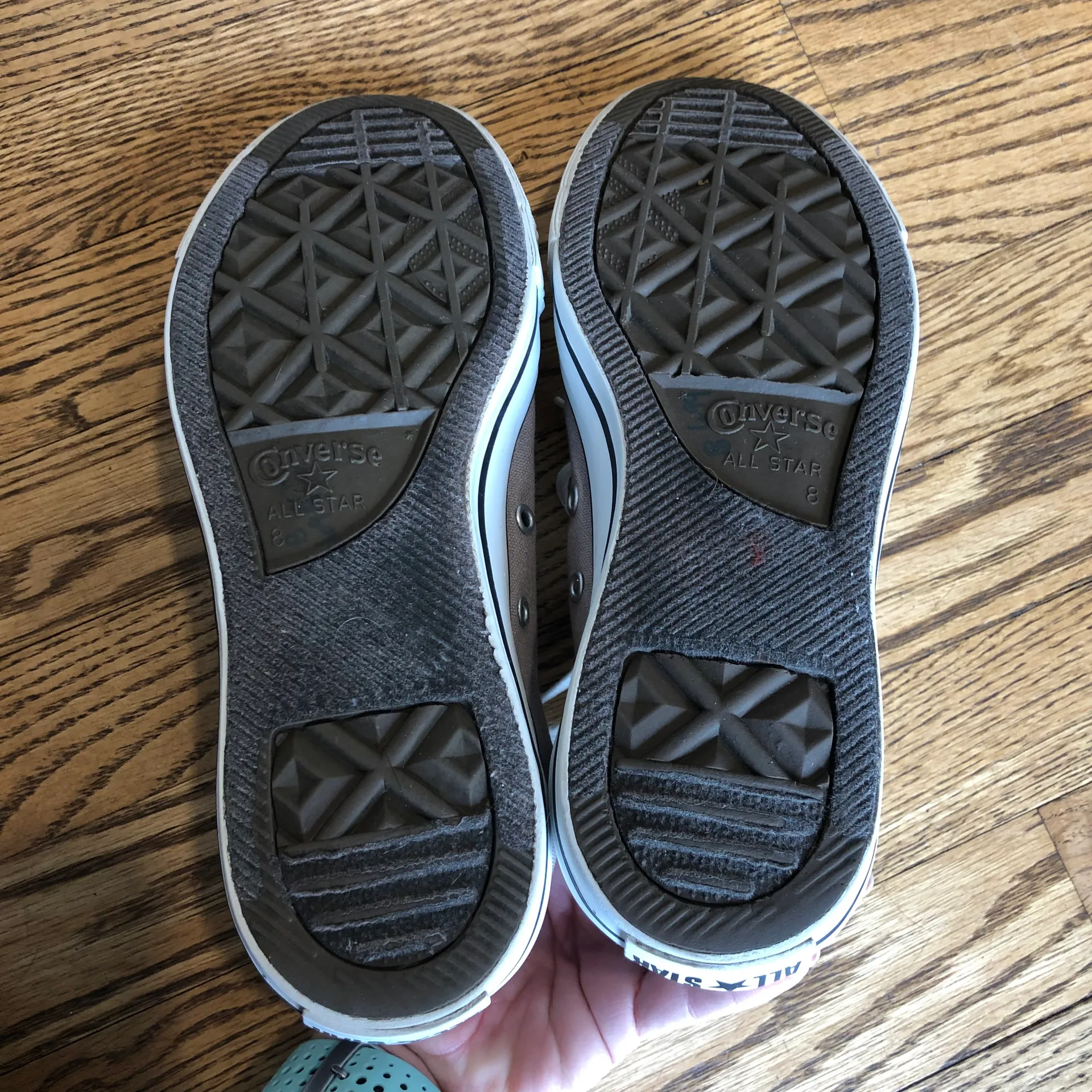 Chuck Taylor All Star  Low Top Light Grey - Image 4