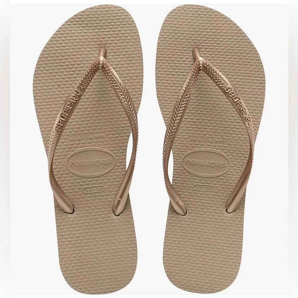 NEW! Havaianas Slim Women’s flip flops in Rose Gold - Image 2