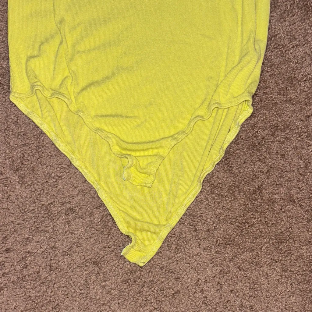 POL Yellow Sleeveless Bodysuit with Button Detail snap close minimal basic - Image 4