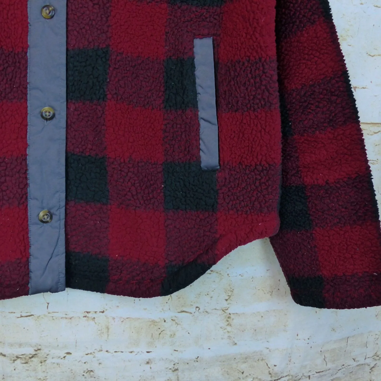Columbia Shirt Jacket Women M Red Buffalo Plaid Checks South End Sherpa Shacket - Image 5