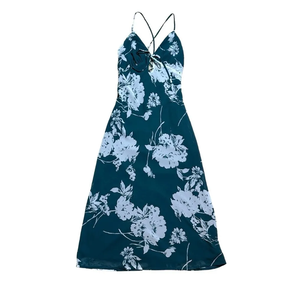 Lulu’s Flirtatious Essence Emerald Green Floral Lace Up Midi Dress US XS - Image 2