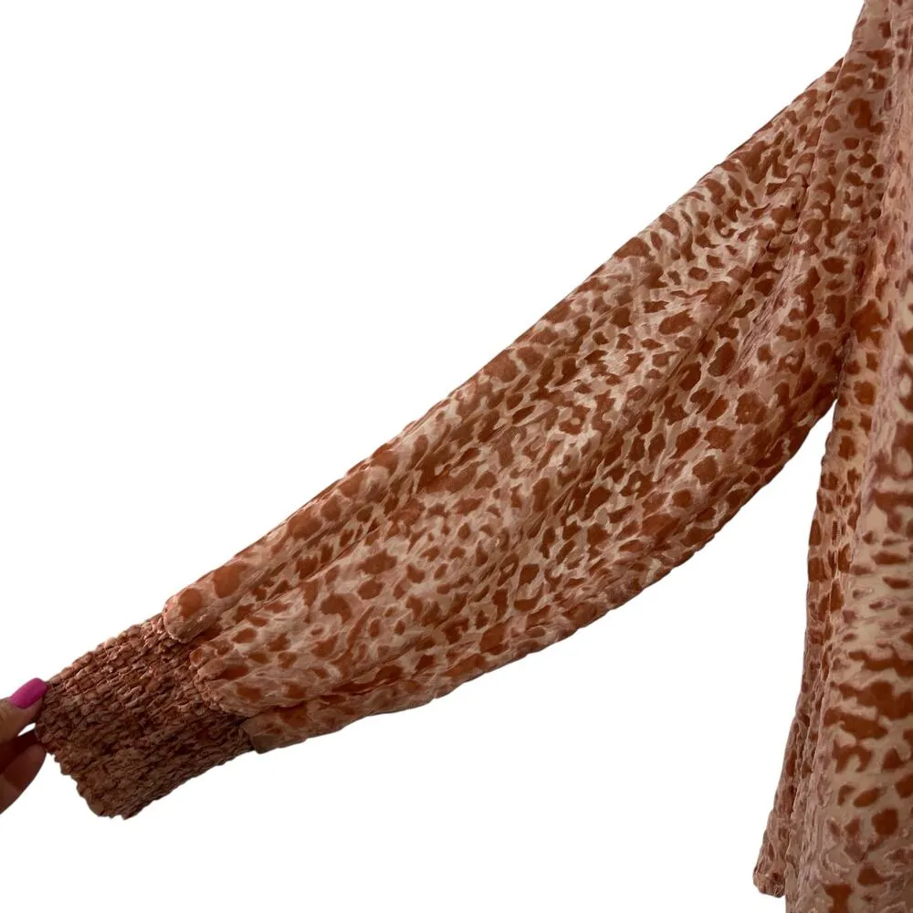 Easel Leopard Animal Print Blouse Peach Semi Sheer Velour V-Neck NWT Boho Glam S - Image 5