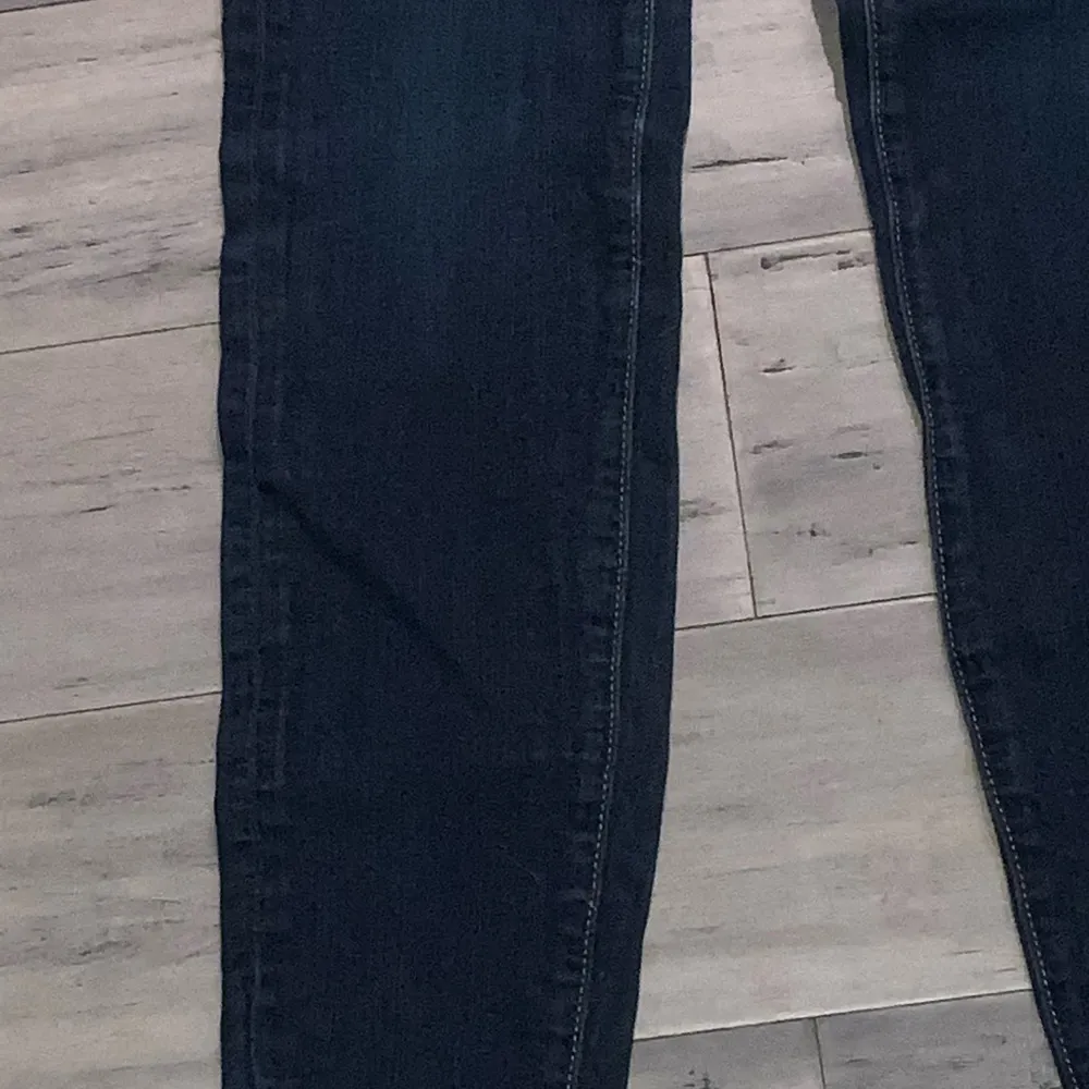 American Eagle Dark Wash Stretch Jeggings Size 00 - Image 5