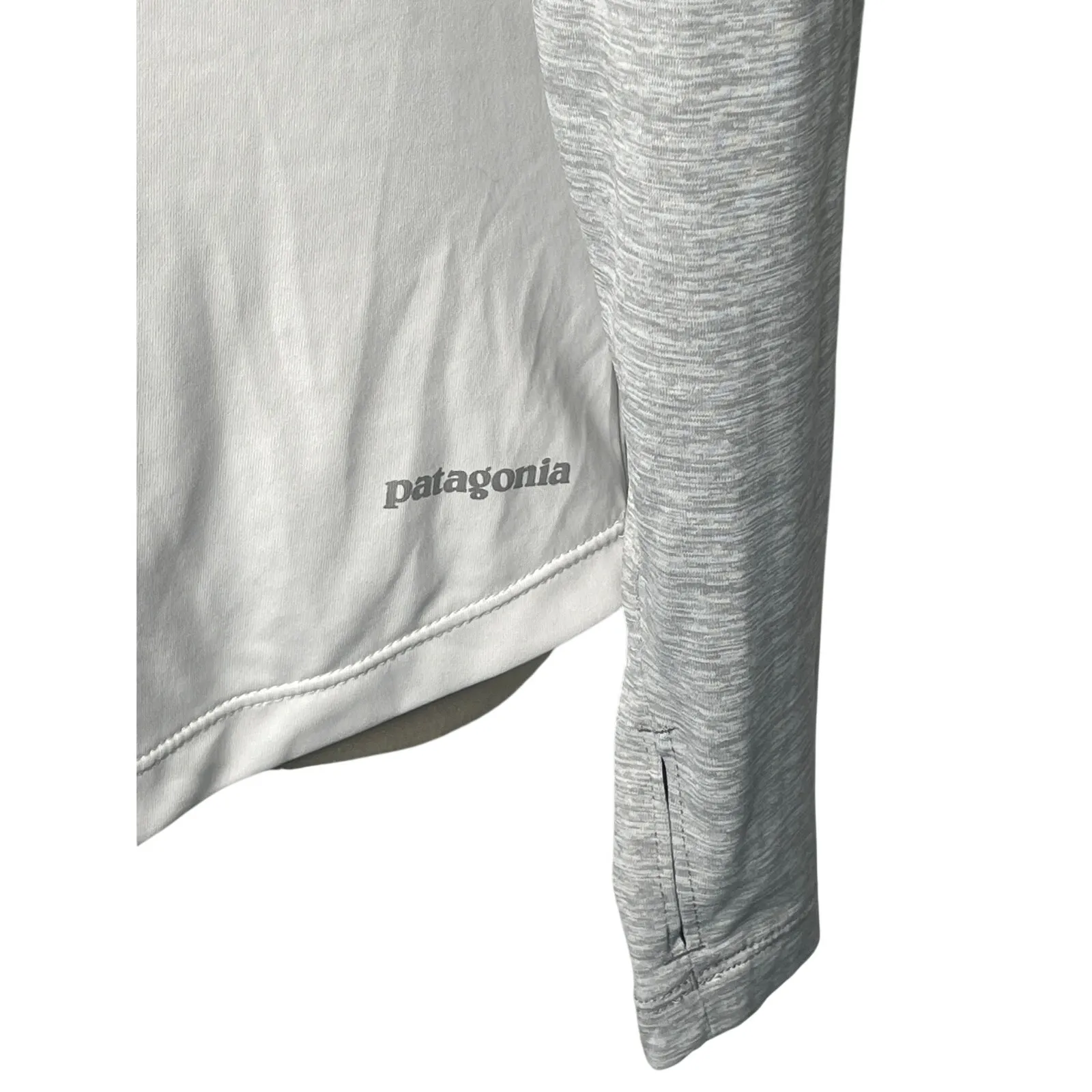 Patagonia Women’s Performance Hoodie Top White Gray Wild Fish Graphic Size M - Image 4