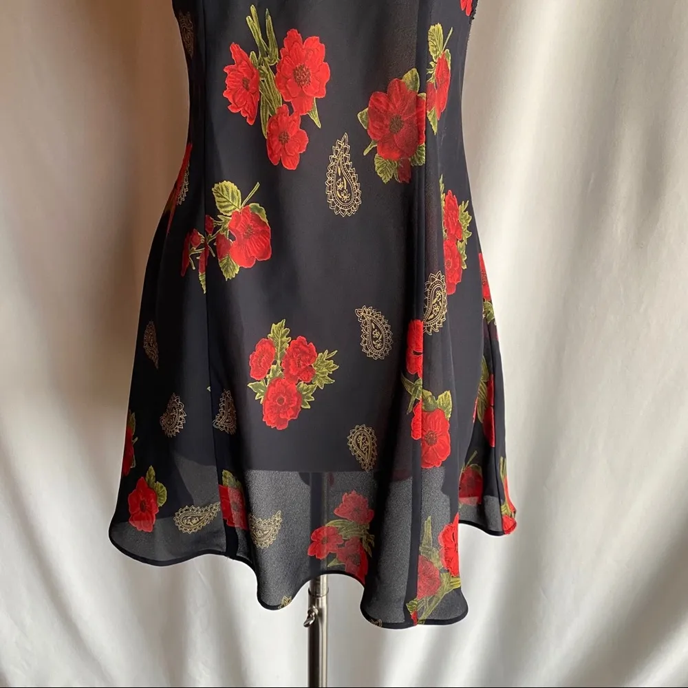 "Cerie" Black & Red Nightie Size M - Image 5