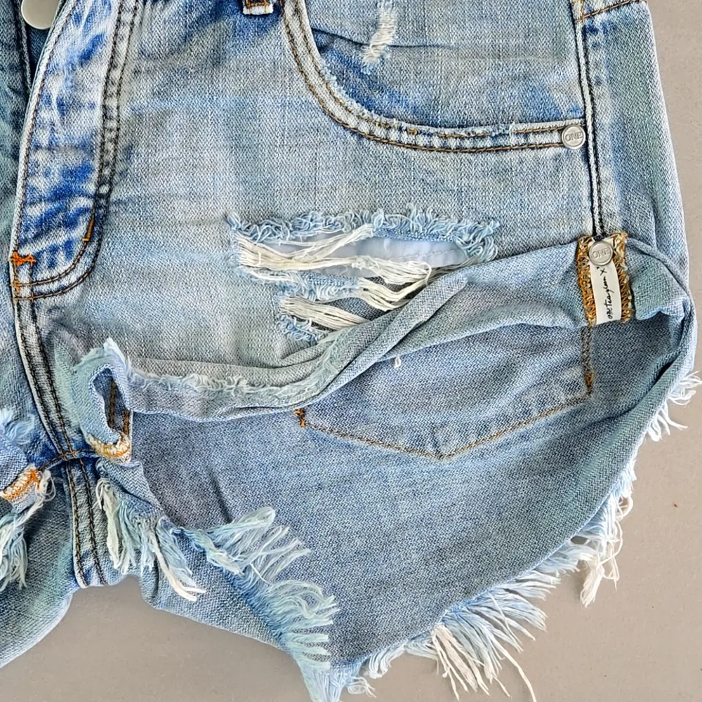 Bandits Distressed High Rise Women Shorts - Image 3