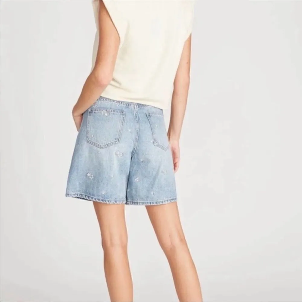Driftwood daisy embroidered shorts - Image 2