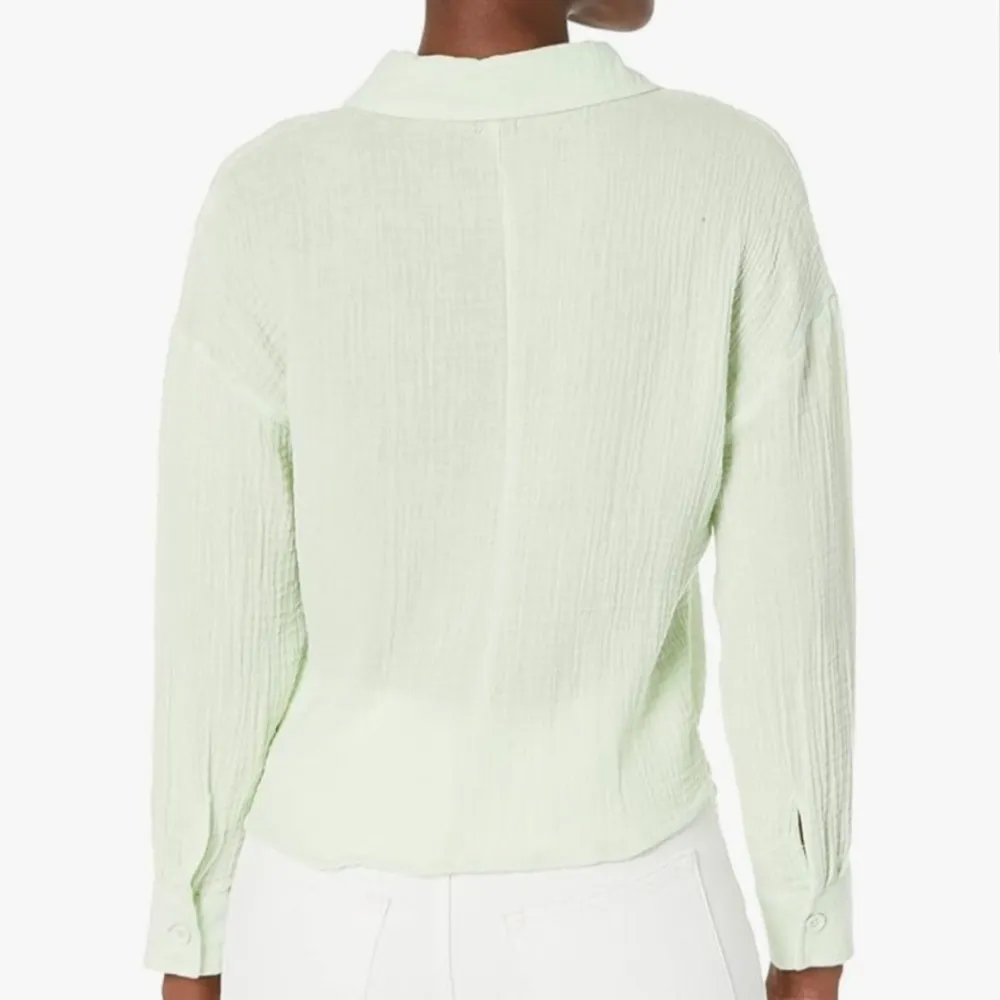 Monrow Twist Front Gauze Long Sleeve Button Down Faded lime Size Small S NWT - Image 6