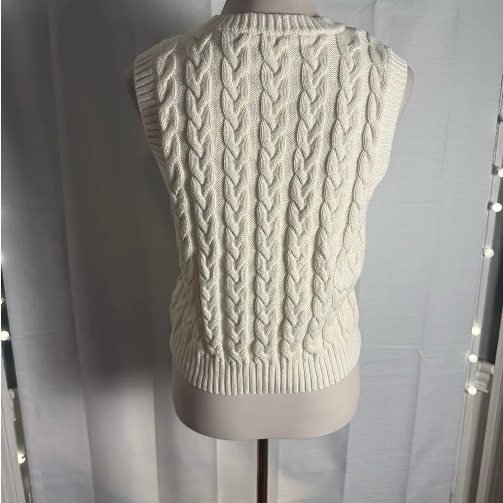 Faherty Cream Cable Knit Vest Small - Image 3