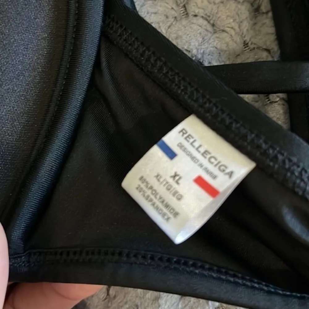 RELLECIGA BLK Push Up Bikini Top Twist Front Underwire Bathing Suit EUC XL #1254 - Image 6