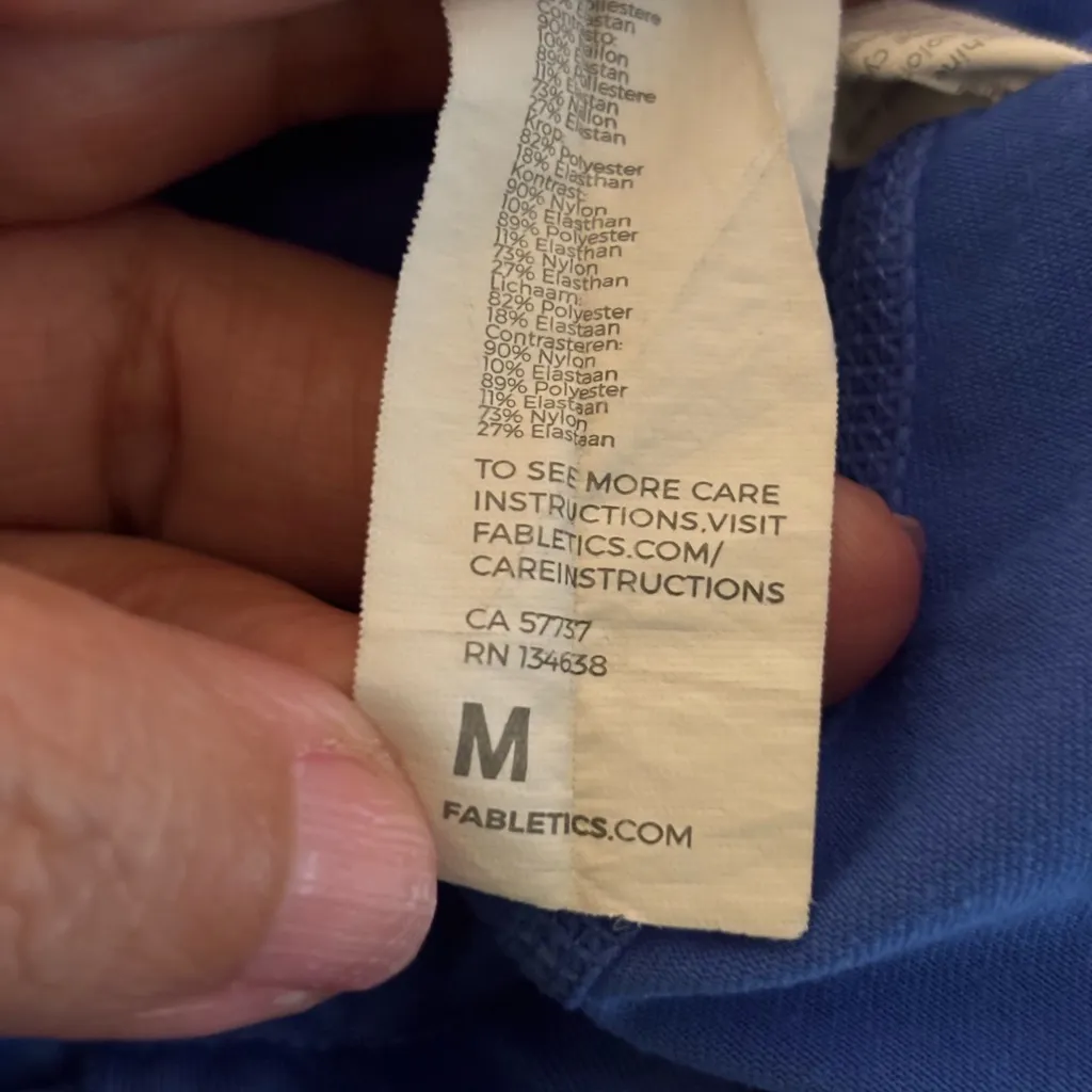 Fabletics Austyn Running Blue Polka Dot Athletic Shorts Size Medium - Image 4