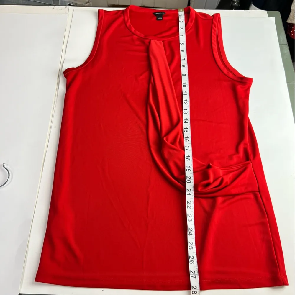 ANN TAYLOR Sleeveless Blouse Draped Front Top Red Flowy Size Large - Image 5