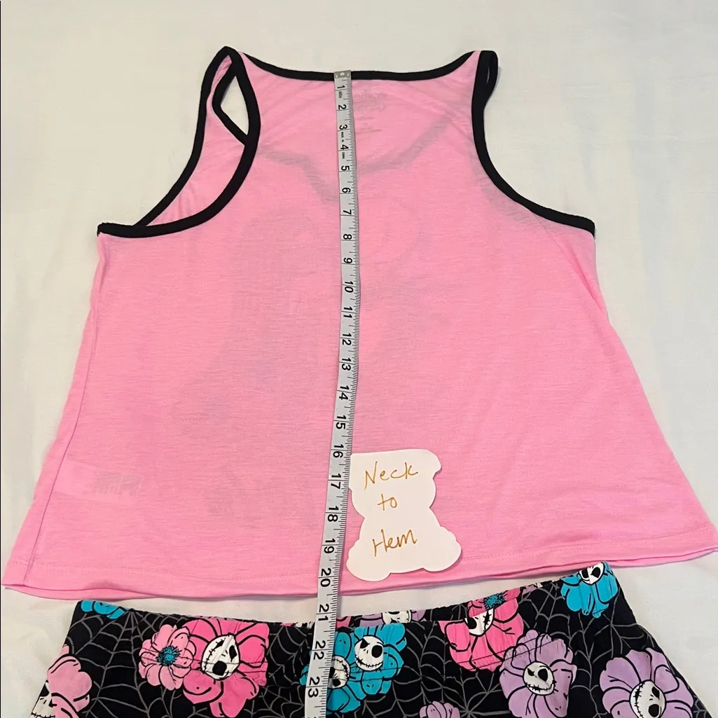 Disney szM Nightmare Before Christmas Women's Pink and Black Sleepwear Set EUC - Image 11
