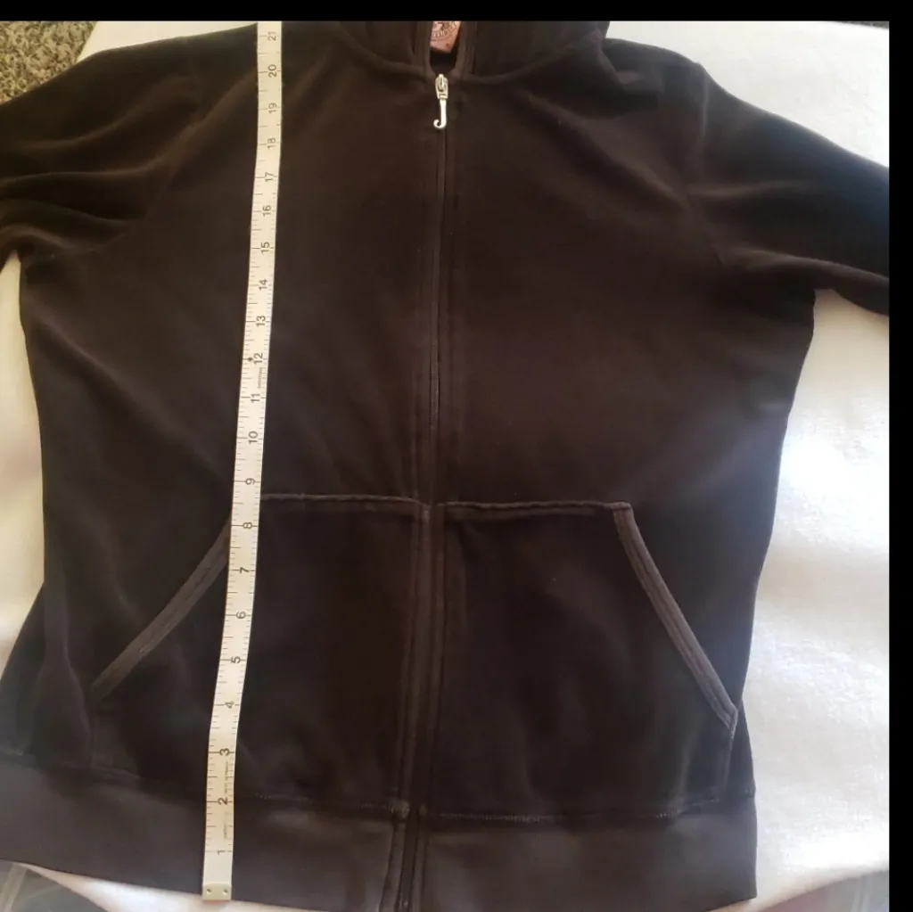 Vintage ⭐️Y2k Juicy Couture velour zip up jacket- solid brown zip- up - Image 11