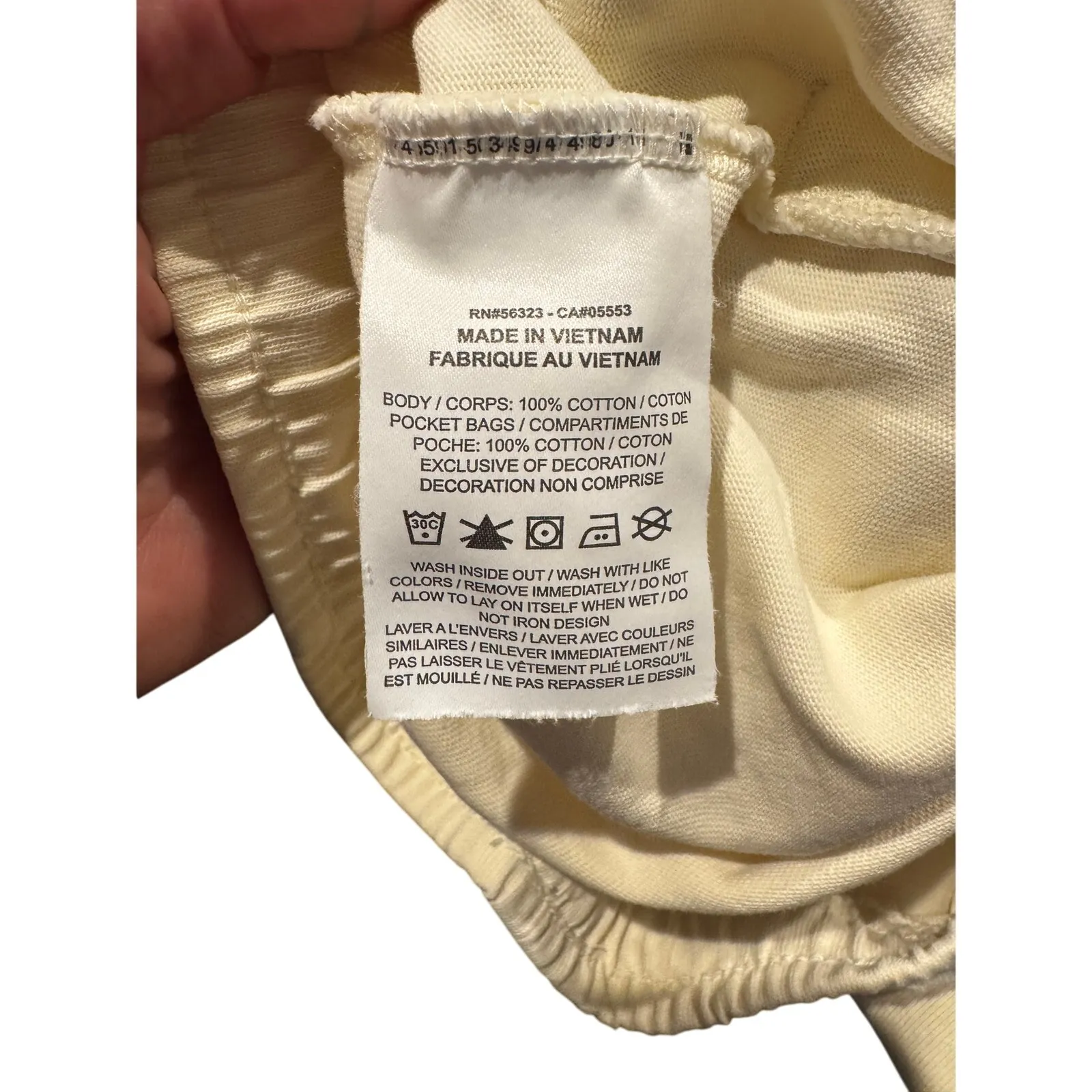 Nike Club Fleece Shorts Pale Yellow/Cream Size M - Image 4