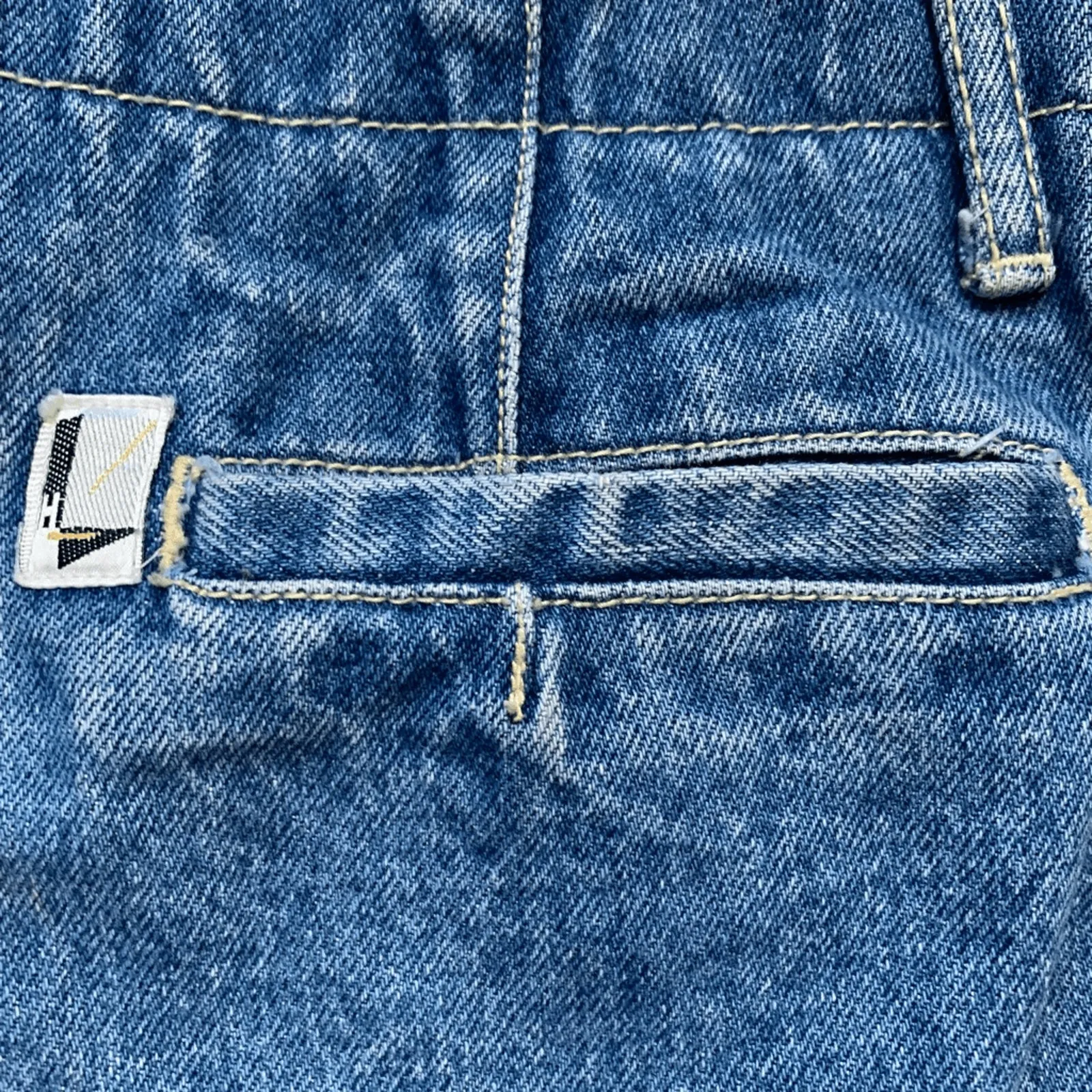 Vintage High Waist Baggy Barrel Jeans Pleated Tapered 80s 90s Medium Wash 25 Blue - Image 8