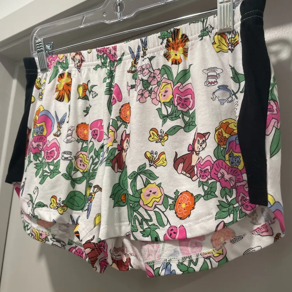 Disney Alice in Wonderland White Graphic Print Pajama Sleep Shorts - S - Image 2